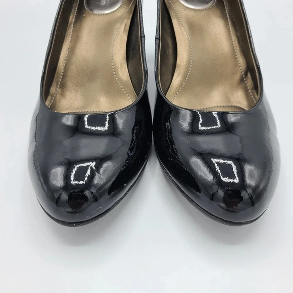Calvin Klein Babe Black Patent Leather Heels Pumps Stacked Heel in Box 7 - Picture 7 of 15